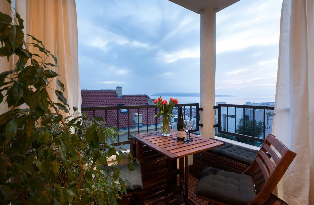 Andrea Apartment Makarska Bagian luar foto