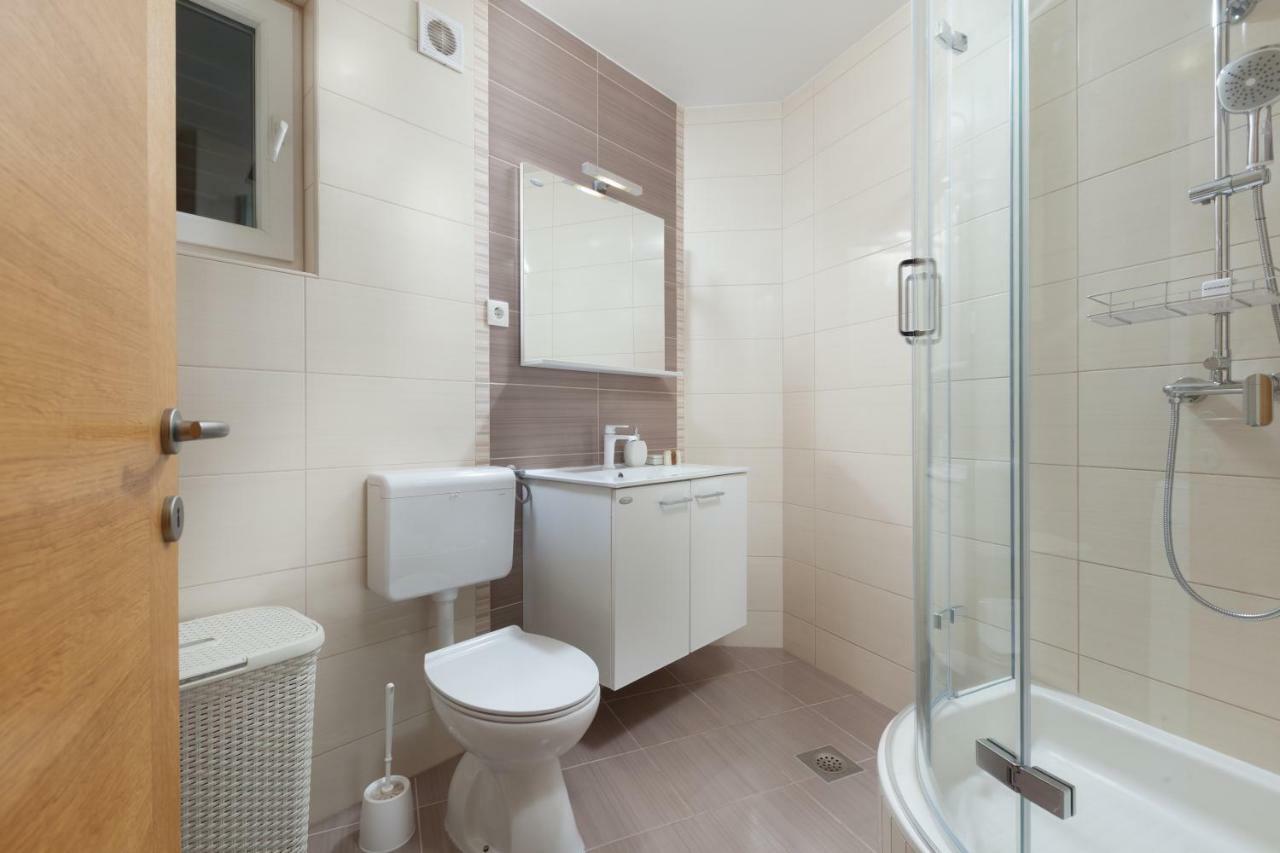 Andrea Apartment Makarska Bagian luar foto